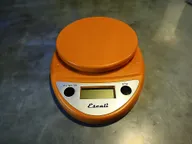 Báscula de cocina (de 1 g) y cucharas medidoras